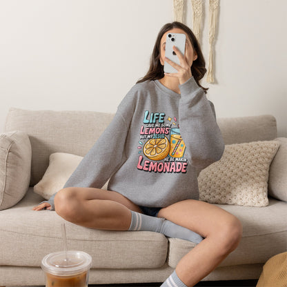 Life Gave Me Lemons But My Jesus He Be Makin' Lemonade Sweatshirt | Christian Sweatshirt | Forrest Frank Inspired Crewneck | Faith Graphic Pullover | Cute Christian Gift