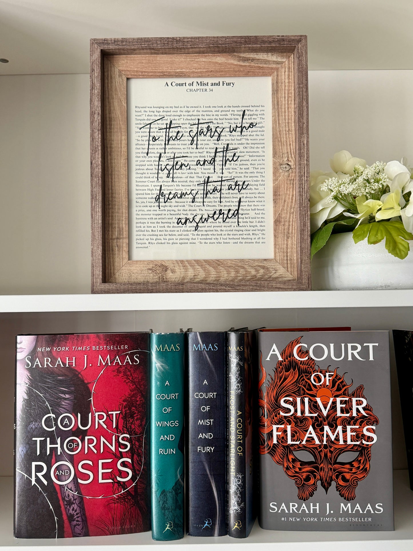Bookish Frame | ACOTAR | To The Stars