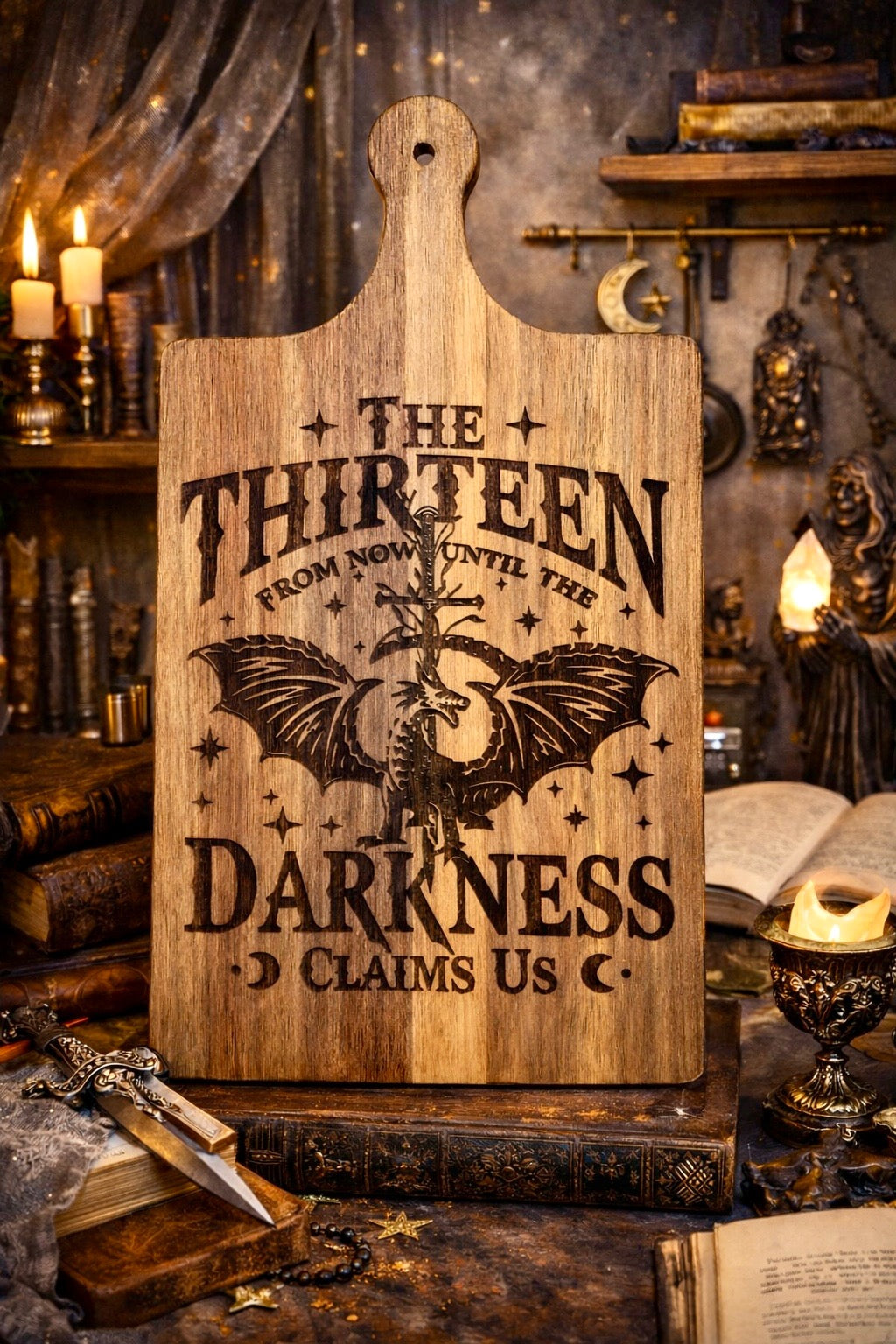 Throne of Glass | The Thirteen Cutting Board